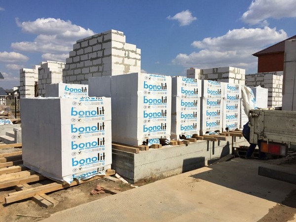 Газобетонные блоки Bonolit (Старая Купавна) D400 В2,5 600х250х400